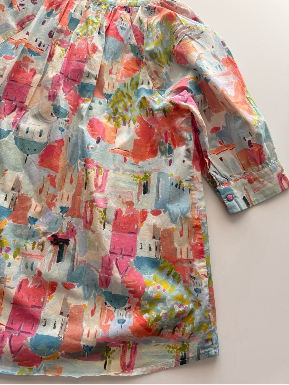 Shop The Mint Santorini Watercolor V-Neck Top Small - Picture 10 of 13